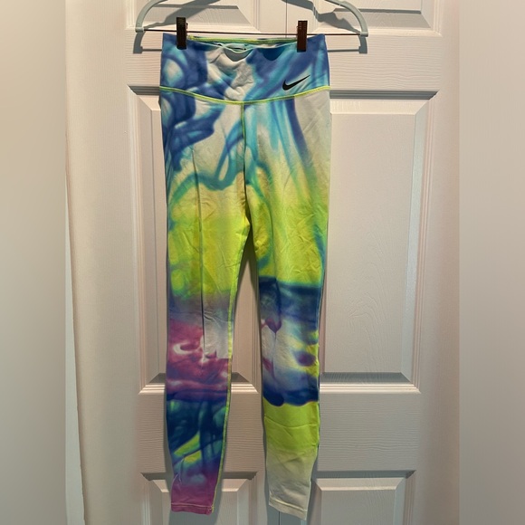 Nike Leggings - Picture 1 of 3